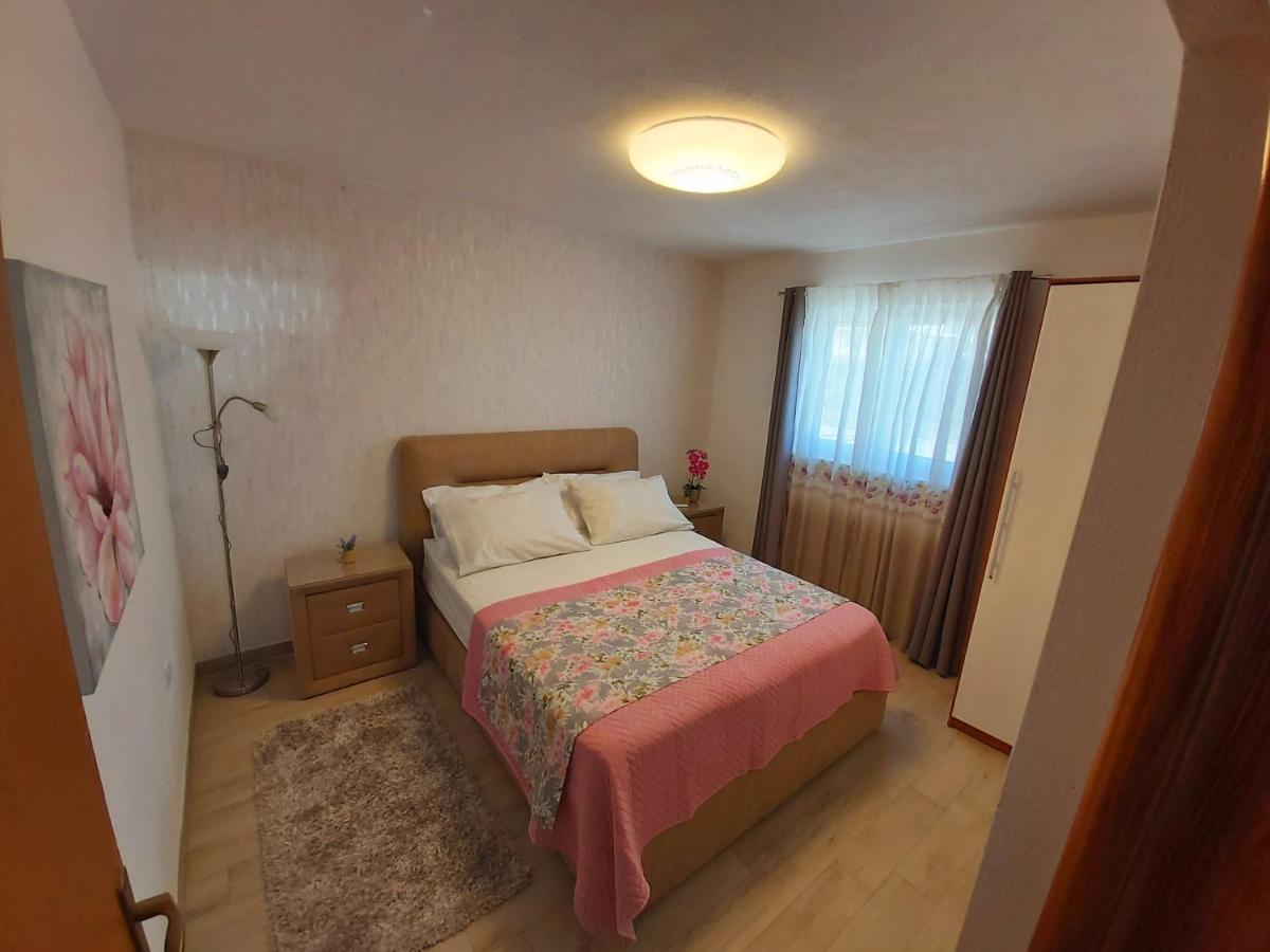 Apartments Rakuljic Podstrana Exterior photo