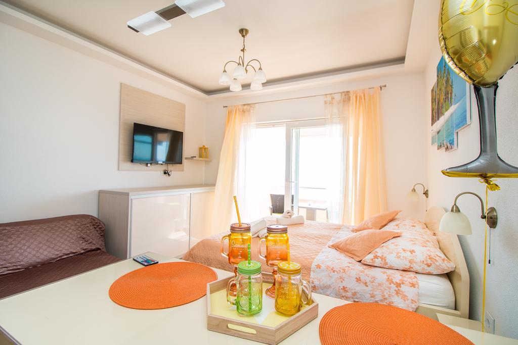 Apartments Rakuljic Podstrana Exterior photo