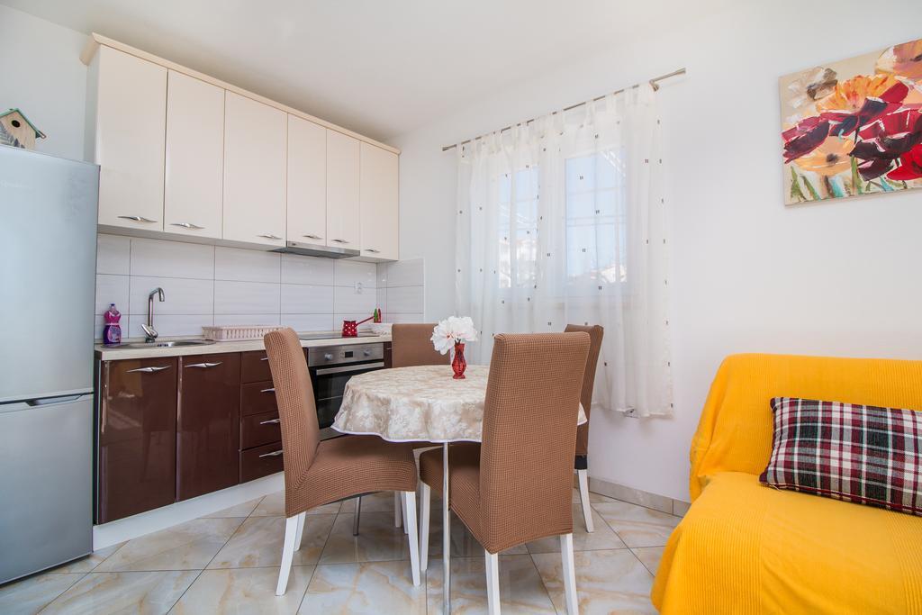 Apartments Rakuljic Podstrana Exterior photo