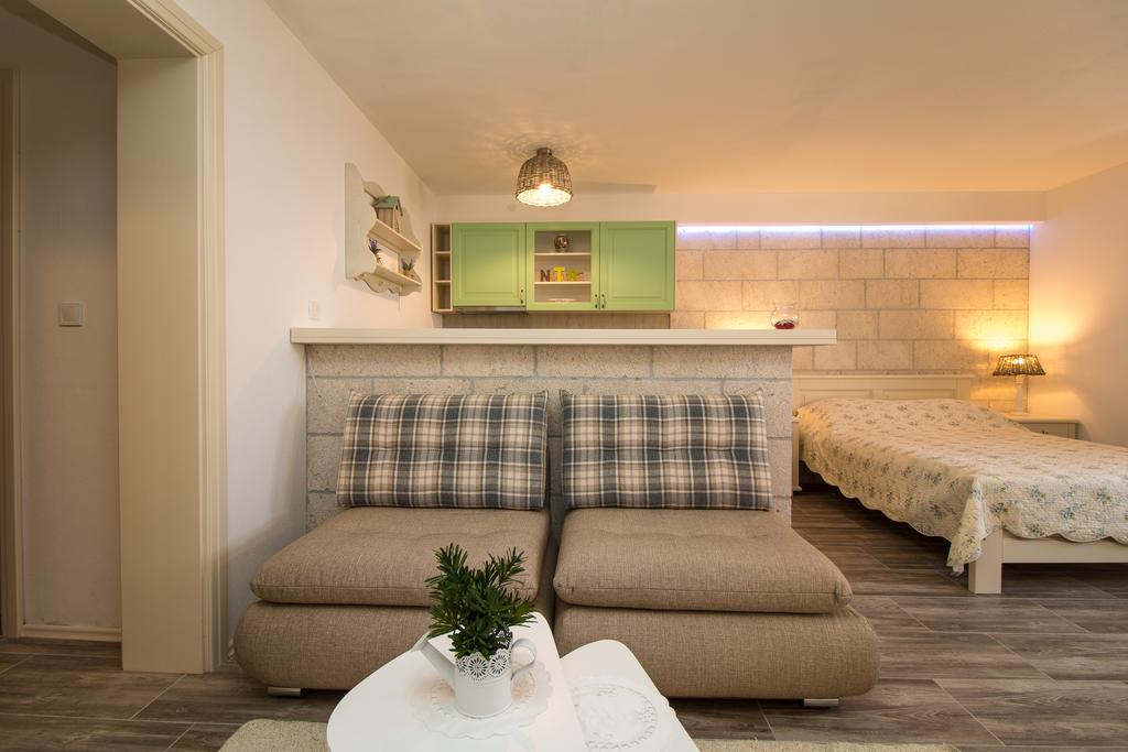 Apartments Rakuljic Podstrana Exterior photo