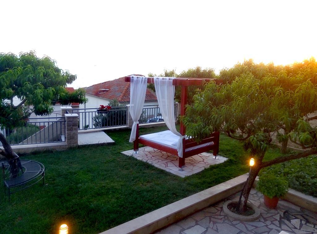 Apartments Rakuljic Podstrana Exterior photo