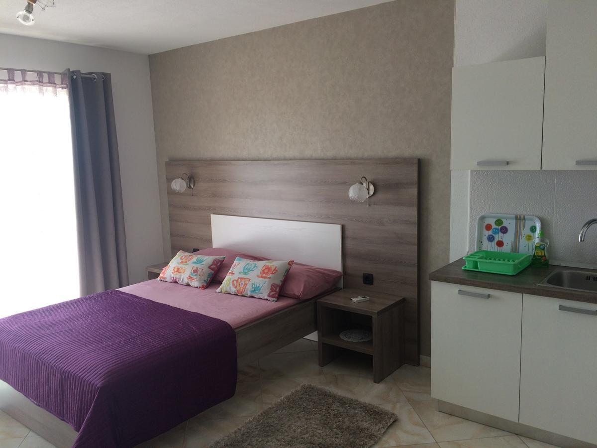 Apartments Rakuljic Podstrana Exterior photo